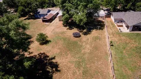 11367 Hawley Rd, Redding, CA 96003 photo 4