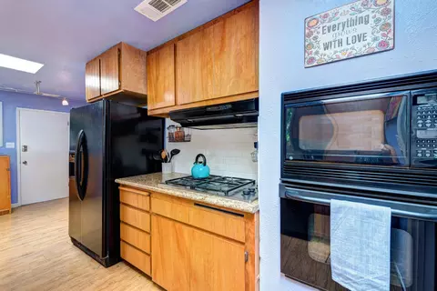 11367 Hawley Rd, Redding, CA 96003 photo 16