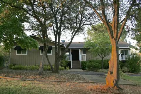6384 Double K Dr, Anderson, CA 96007 photo 1