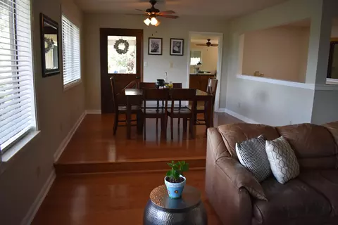 6384 Double K Dr, Anderson, CA 96007 photo 8