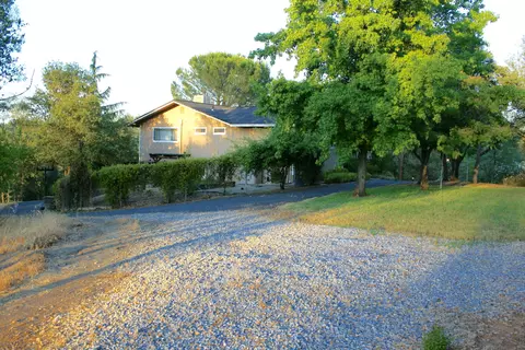 6384 Double K Dr, Anderson, CA 96007 photo 17