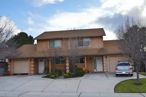 1045 Monterra Ln, Redding, CA 96002 photo 1