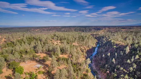 7555 Clear Canyon Rd, Redding, CA 96001 photo 2