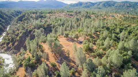 7555 Clear Canyon Rd, Redding, CA 96001 photo 5