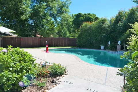 1461 Casa Vereda Way, Redding, CA 96003 photo 35