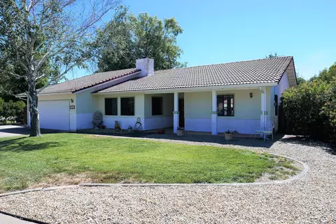 1461 Casa Vereda Way, Redding, CA 96003 photo 1