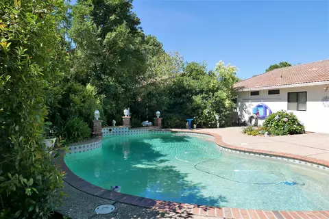 1461 Casa Vereda Way, Redding, CA 96003 photo 37
