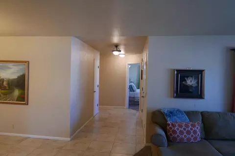1461 Casa Vereda Way, Redding, CA 96003 photo 9