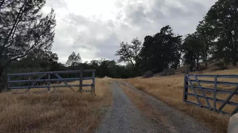 14074 Oak Run Rd, Oak Run, CA 96069 photo 11