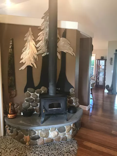 16752 Lassen Ave, Anderson, CA 96007 photo 5