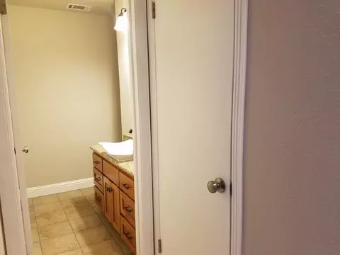 230 Oleander Cir, Redding, CA 96001 photo 10