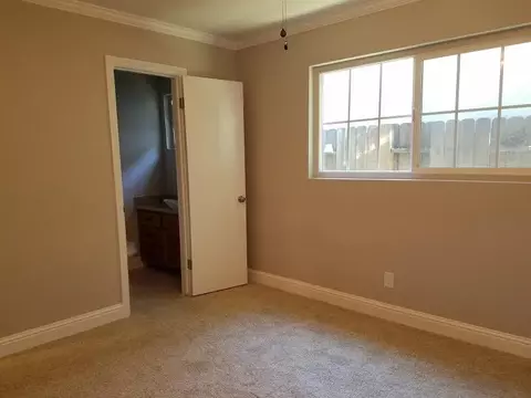 230 Oleander Cir, Redding, CA 96001 photo 12