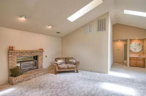 19149 Kamloop Rd, Lakehead, CA 96051 photo 23