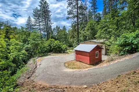 19149 Kamloop Rd, Lakehead, CA 96051 photo 20