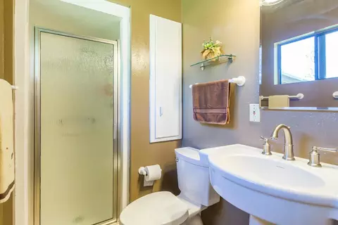 2375 Shady Ln, Anderson, CA 96007 photo 18