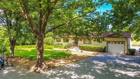 2375 Shady Ln, Anderson, CA 96007 photo 4