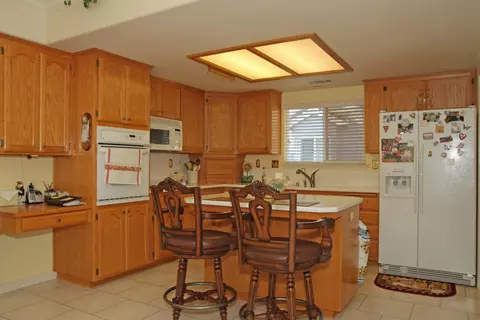 1720 Capistrano Walk, Redding, CA 96003 photo 5