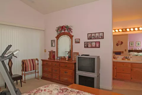 1720 Capistrano Walk, Redding, CA 96003 photo 10