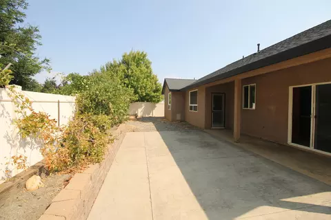 4125 Sunflower Dr, Redding, CA 96001 photo 17