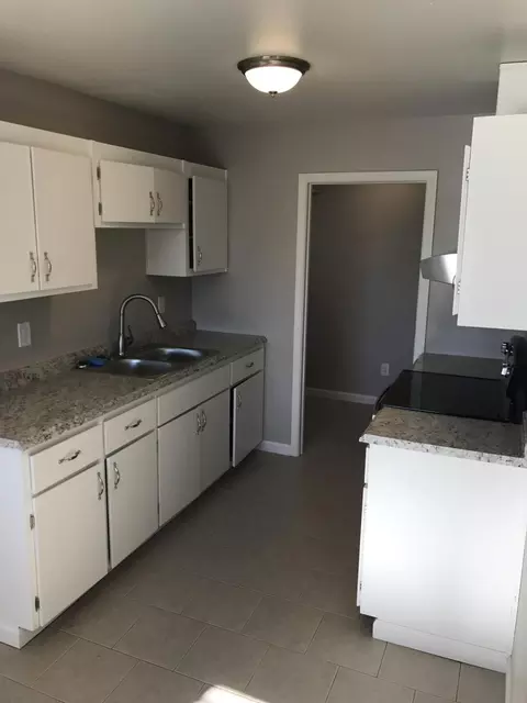 260 Marty Ct, Corning, CA 96021 photo 14