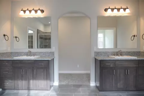 9290 Laurel Glen Dr, Redding, CA 96001 photo 13