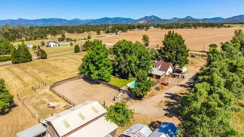 20471 Portero Dr, Redding, CA 96003 photo 30