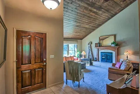3623 Cal Ore Dr, Redding, CA 96001 photo 4