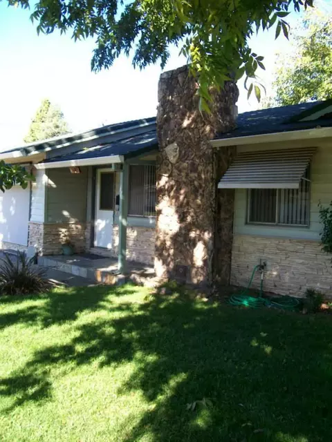 3309 Willow Ln, Anderson, CA 96007 photo 2