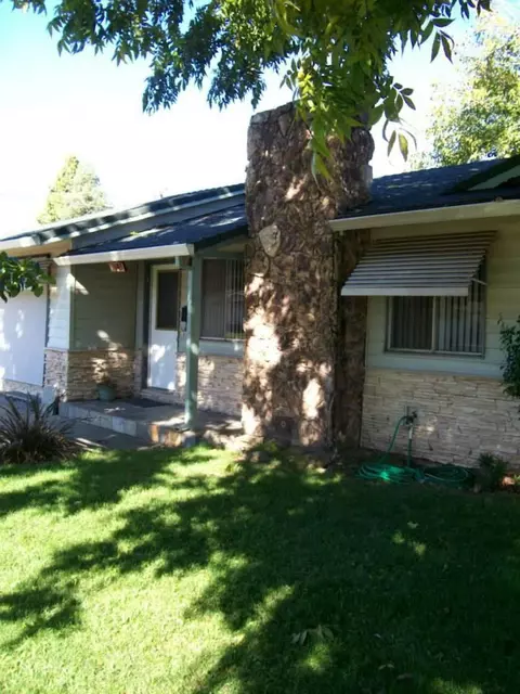 3309 Willow Ln, Anderson, CA 96007 photo 4