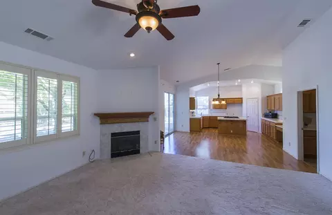 3312 Lawrence Rd, Redding, CA 96002 photo 2