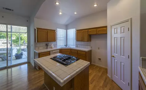 3312 Lawrence Rd, Redding, CA 96002 photo 3