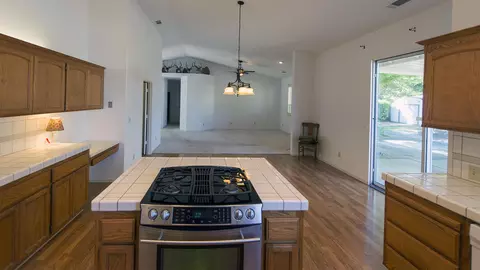 3312 Lawrence Rd, Redding, CA 96002 photo 5