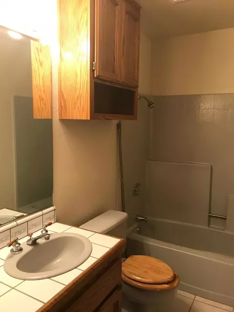 1717 St Andrews Dr, Redding, CA 96003 photo 22