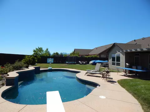 3293 Laver St, Redding, CA 96002 photo 56