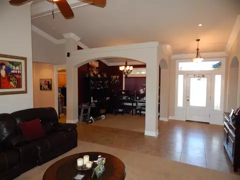 3293 Laver St, Redding, CA 96002 photo 9