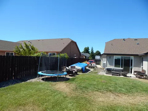 3293 Laver St, Redding, CA 96002 photo 52