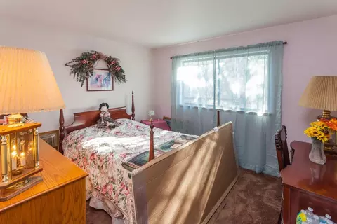 1990 Carol Jean Ct, Redding, CA 96002 photo 9