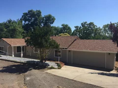 3523 West St, Redding, CA 96001 photo 3