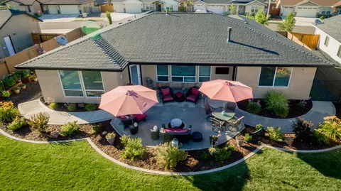 421 Belvedere Dr, Redding, CA 96003 photo 42