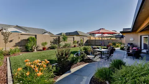 421 Belvedere Dr, Redding, CA 96003 photo 46