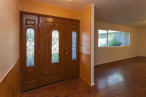 4245 Va Ventura, Red Bluff, CA 96080 photo 2