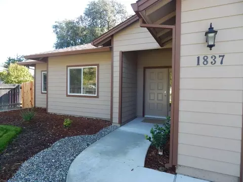 1837 Mill St, Anderson, CA 96007 photo 2
