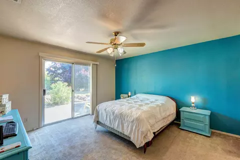 174 Woodhill Dr, Redding, CA 96003 photo 8
