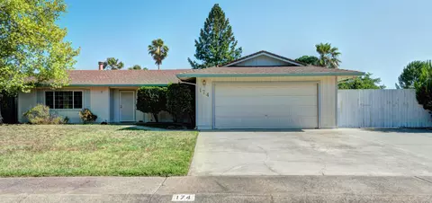 174 Woodhill Dr, Redding, CA 96003 photo 1