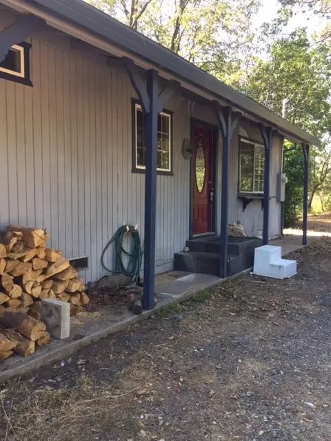 12264 Macs Rd, Redding, CA 96003 photo 2