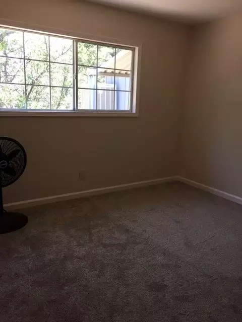 12264 Macs Rd, Redding, CA 96003 photo 12