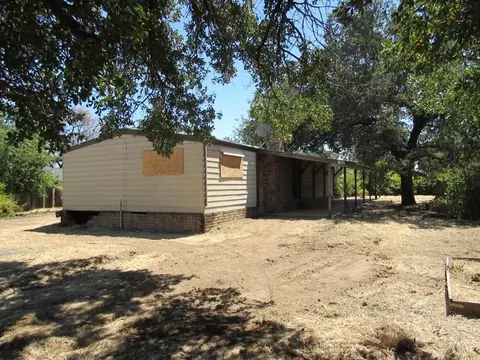 942 July Way, Redding, CA 96003 photo 3