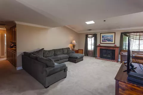 3810 Wasatch, Redding, CA 96001 photo 4