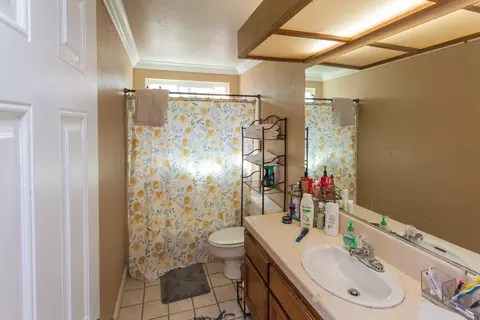 3810 Wasatch, Redding, CA 96001 photo 12