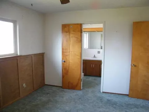 7045 Granada Dr, Redding, CA 96002 photo 11